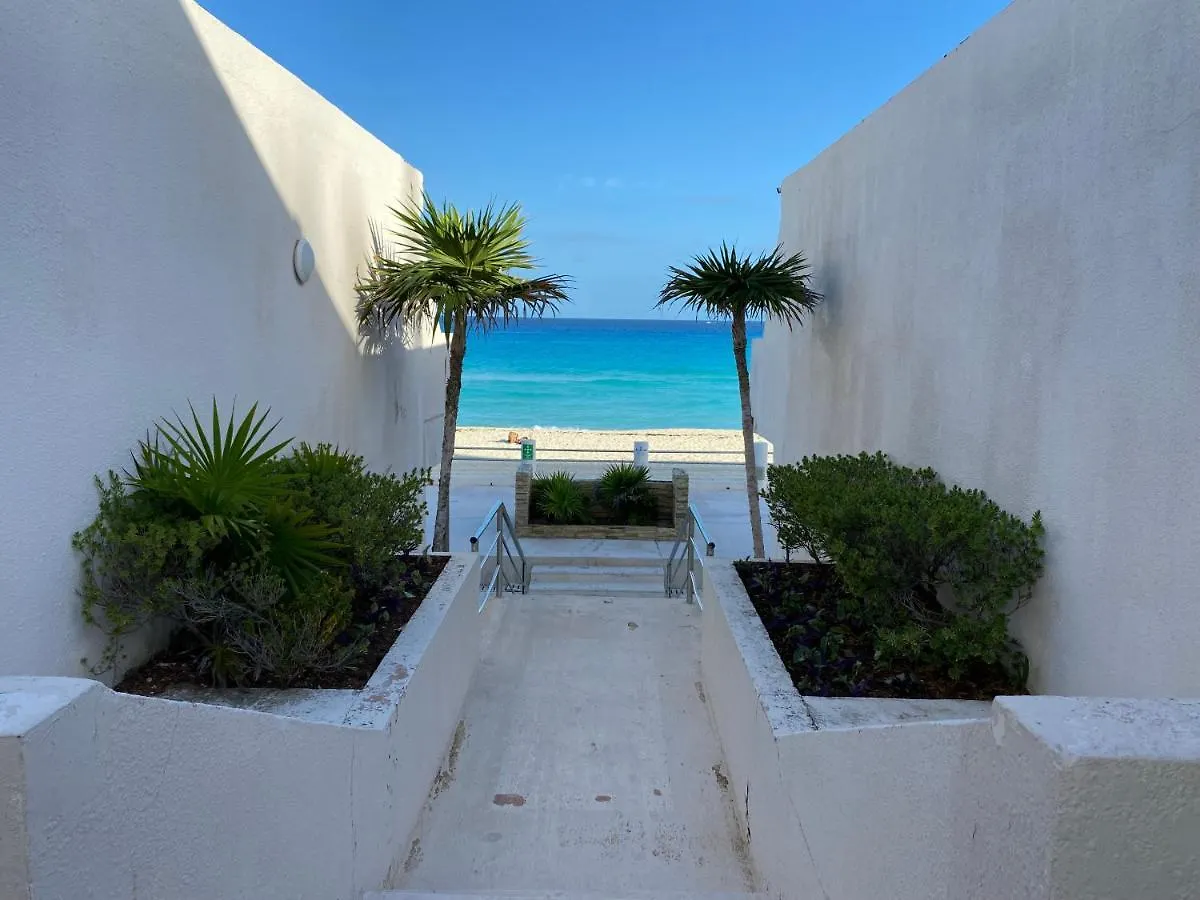 Departamento Frente Al Mar Apartman Cancún