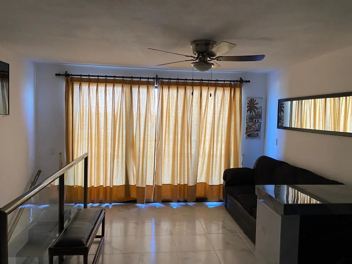 Departamento frente al mar Apartamento Cancún 0*,  México